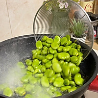 上海人戒不掉的美味：葱油蚕豆的做法图解2
