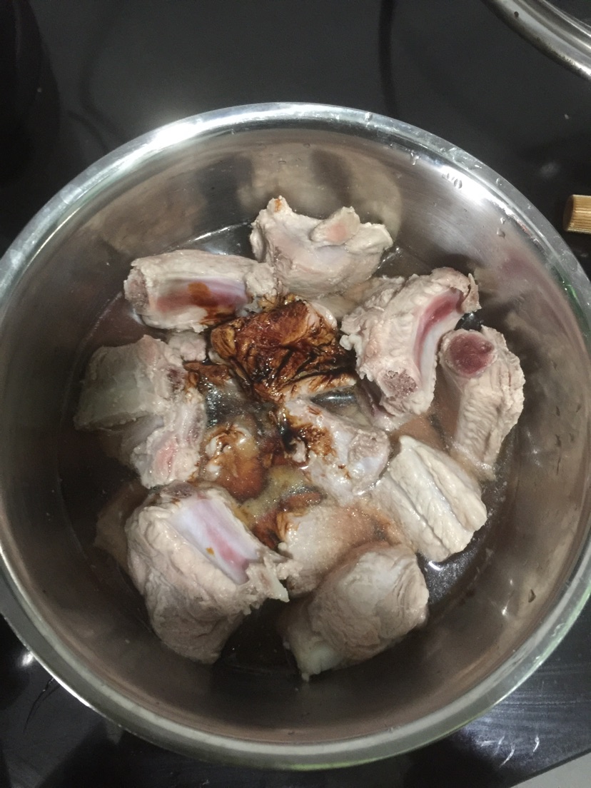 番茄糖醋排骨土豆的做法图解3