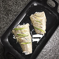 清蒸鳕鱼的做法图解4