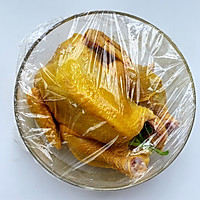 砂锅盐焗鸡的做法图解7
