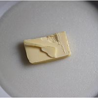 争做一颗有丰富内涵的～蛋黄酥的做法图解18