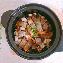 #解腻开胃就吃它#砂锅焗鲈鱼