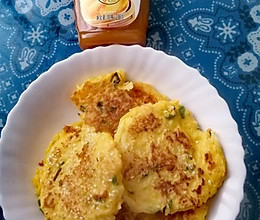#鸡汁入家宴 感恩正当“食”#萝卜鸡蛋饼的做法