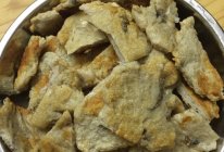 鲮鱼饼的做法