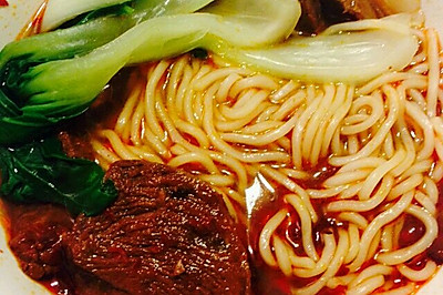 台湾牛肉面