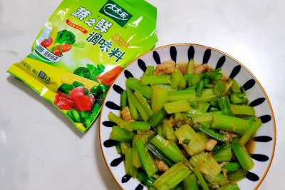 芹菜炒肉