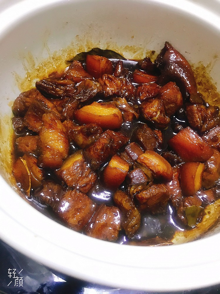 老菜新作－砂锅红烧肉的做法