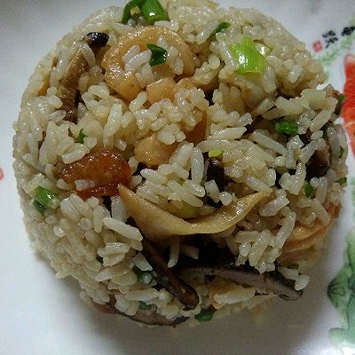 鱿鱼香菇海米炒饭