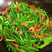韭苔炒肉的做法图解3