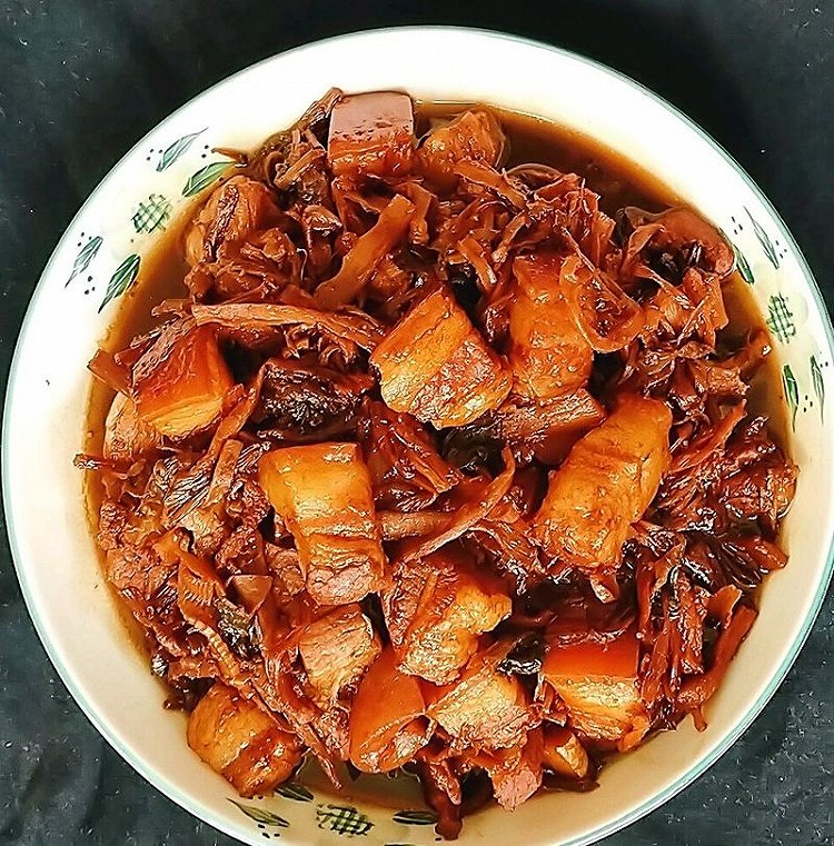 梅干菜红烧肉的做法