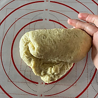 咸乡肉松芝士面包的做法图解4