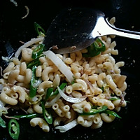 中式炒意面的做法图解5
