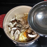 三鲜菌菇汤的做法图解9