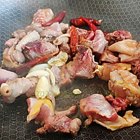辣底椒椒毛豆鸡的做法图解2