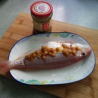 普宁豆酱蒸红杉鱼(海鱼)的做法图解3
