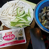 韩国泡菜海鲜汤的做法图解1