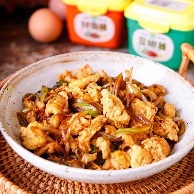 酱炒鸡蛋