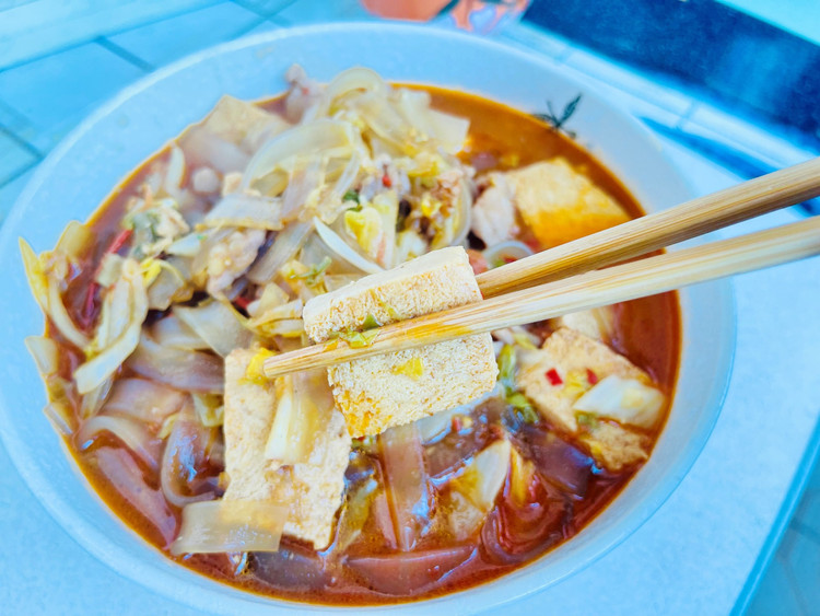 超级下饭家常菜｜白菜粉条炖冻豆腐的做法