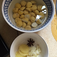 板栗烧排骨的做法图解1