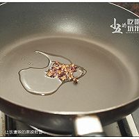 麻辣豆腐：让饭遭殃的麻辣鲜香的做法图解4