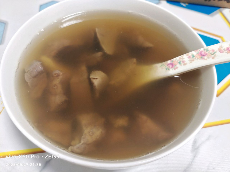 猪肺石橄榄汤的做法