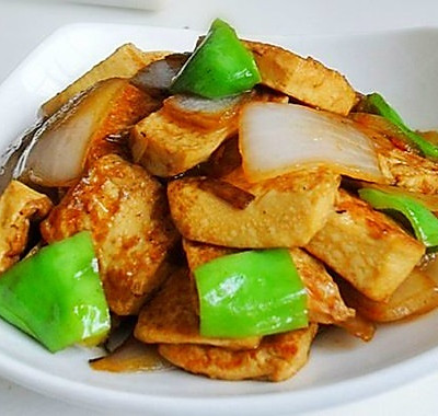 洋葱炒豆腐