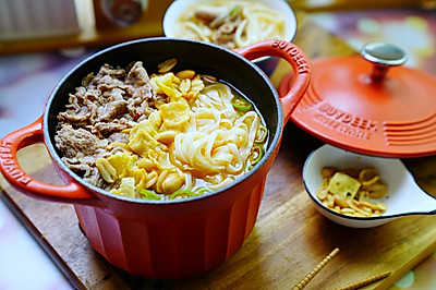 牛肉酸菜汤面