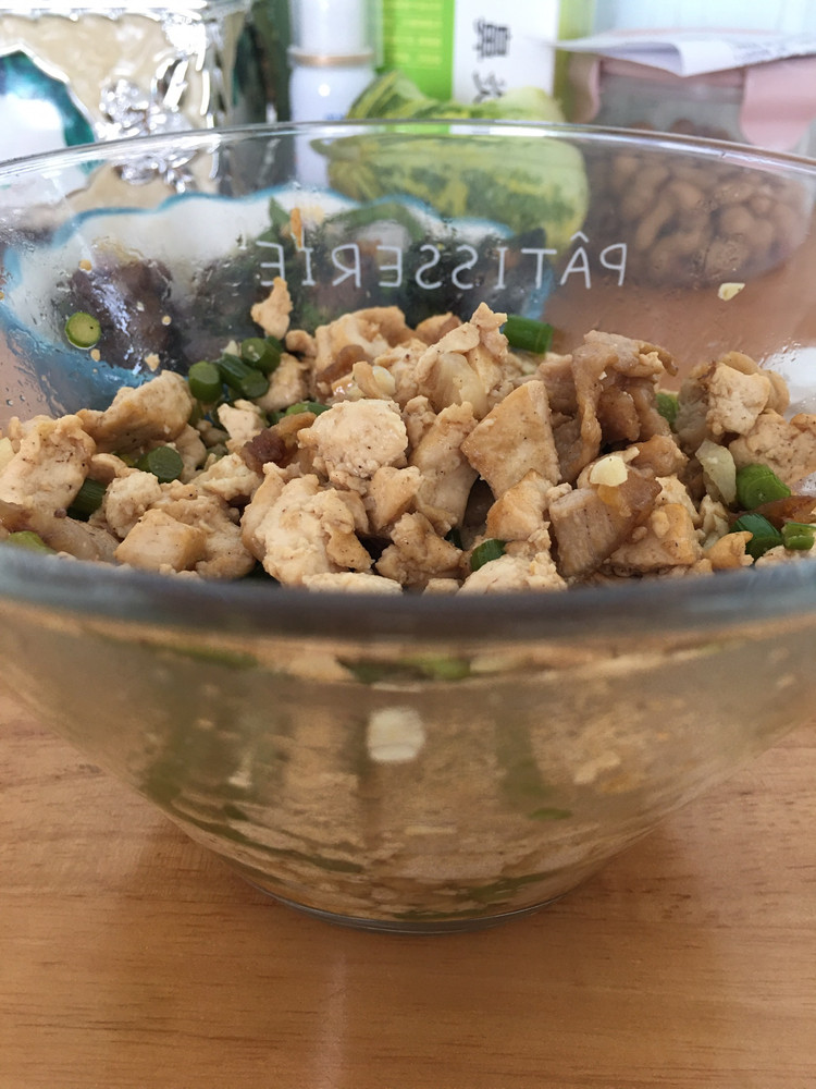 豆腐蒜薹的做法