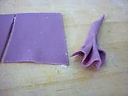 面塑类之紫薯康乃馨的做法图解5