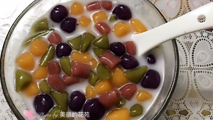 七彩水晶汤圆（芋丸）