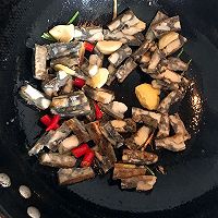 墨鱼籽炒玉豆腐的做法图解6