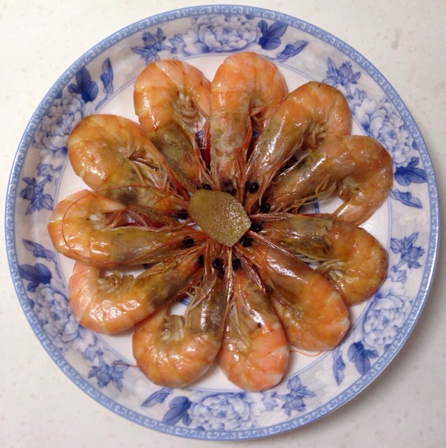 虾虾开会