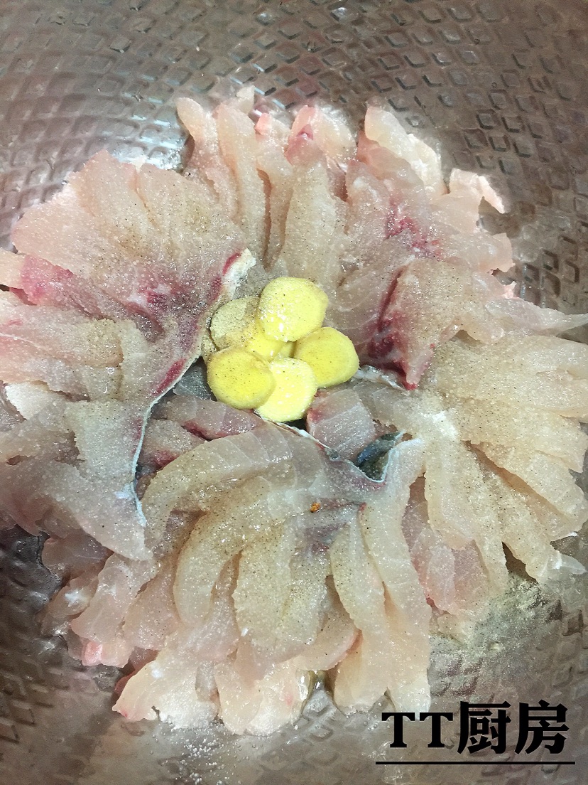 菊花鱼 （详细切鱼版）的做法图解6