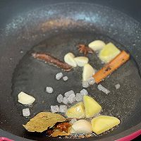 猪脚烧黄豆的做法图解2