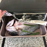 家庭秘制烤鱼的做法图解2