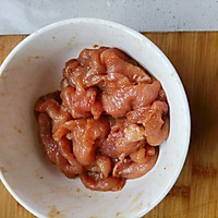 油炸小酥肉的做法图解2