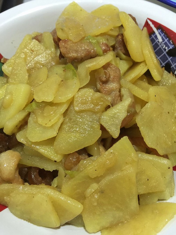 红烧土豆片的做法