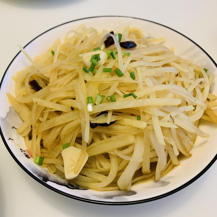 酸辣土豆丝的做法