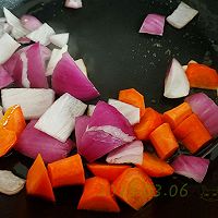 黄梨彩蔬炖牛肉的做法图解2