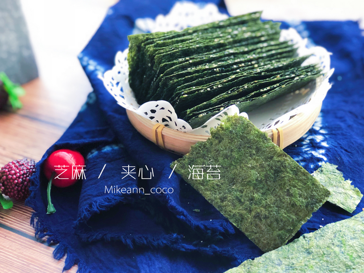 宝宝辅食—芝麻夹心海苔（20+）的做法