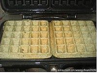 黑芝麻华夫饼 的做法图解4