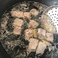 #助力高考营养餐#营养暖胃的番茄玉米胡萝卜排骨汤（电饭锅版）的做法图解4