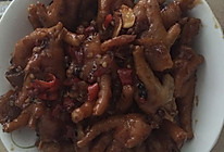 红烧香辣鸡爪的做法