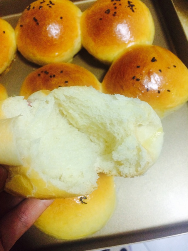 酸奶奶酪餐包的做法图解5