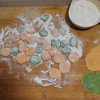 芸豆猪肉香菜水饺的做法图解3