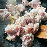 冬季养生菜：板栗烧鸡的做法图解4