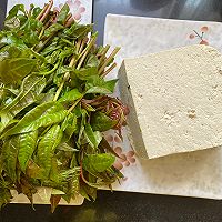 香椿拌豆腐的做法图解1