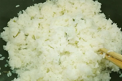超级好吃的葱油米饭