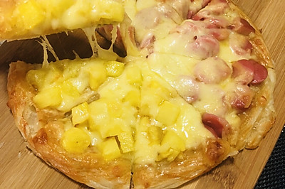 菠萝香肠双拼pizza