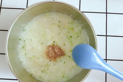 9月龄辅食【玉米西兰花虾皮疙瘩汤】